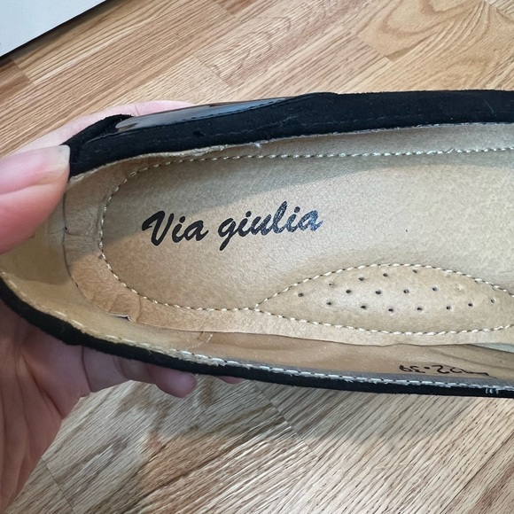 Via Giulia Round Toe Heel Size 39/8.5 - Picture 8 of 9